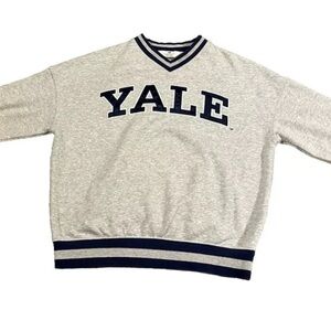 H&M Kids Yale University Gray Sweater with Blue Collar & Cuff Trim EUC
